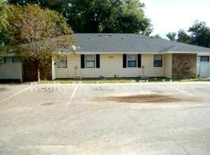 Rental 1492 Main Image