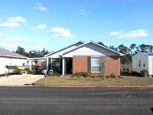 Rental 1501 Main Image