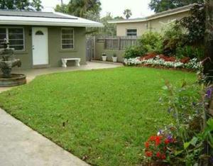 Rental 1551 Main Image