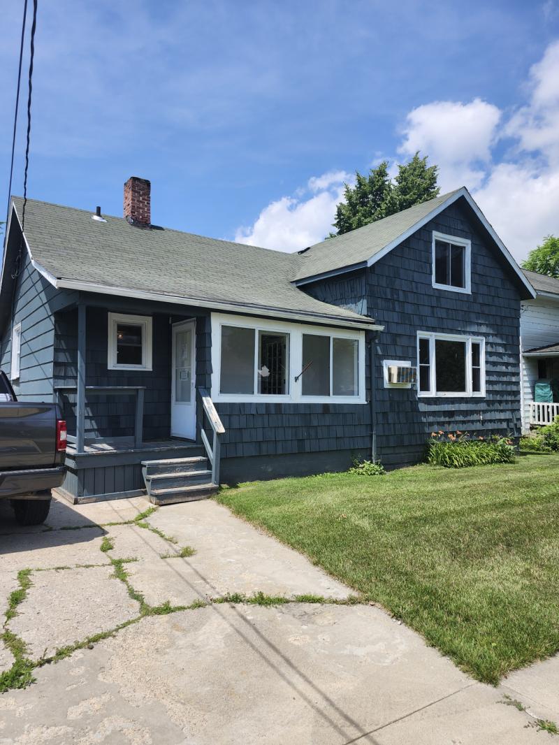 Rental 201516 Main Image