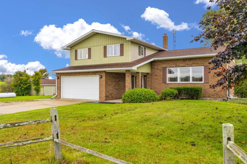 Rental 202450 Main Image