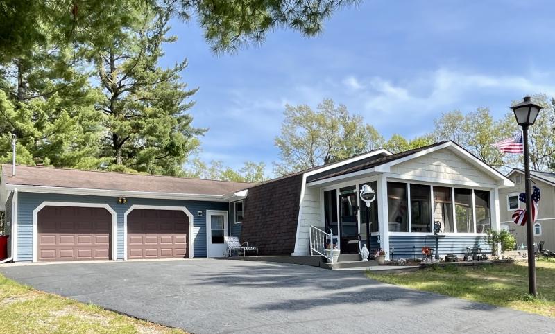 Rental 203734 Main Image