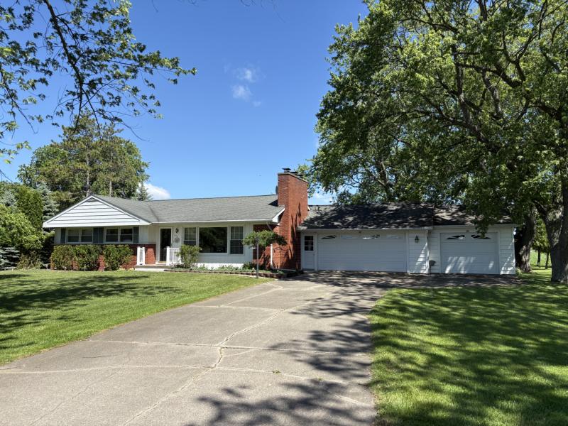Rental 203983 Main Image