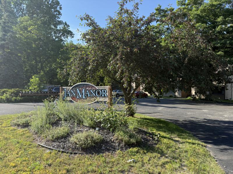 Rental 204143 Main Image