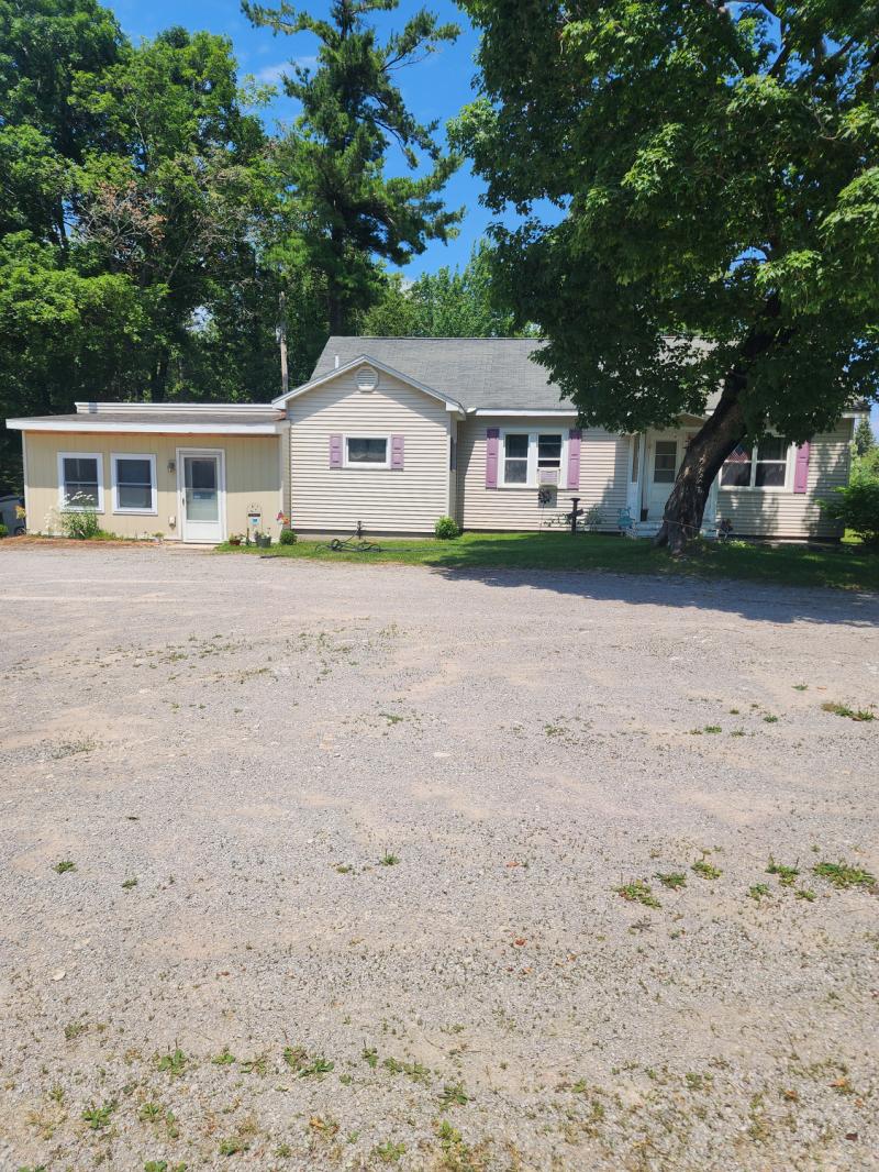 Rental 204159 Main Image