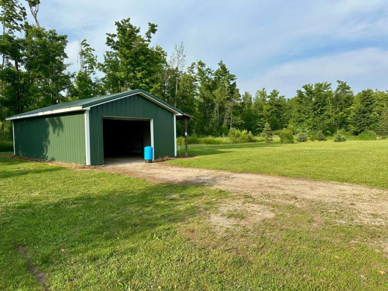 Rental 204221 Main Image