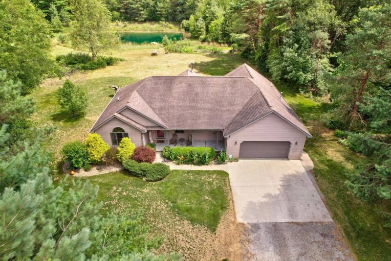 Rental 204296 Main Image