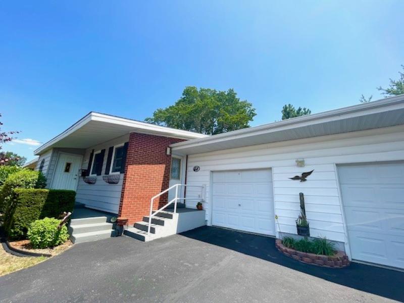 Rental 204297 Main Image