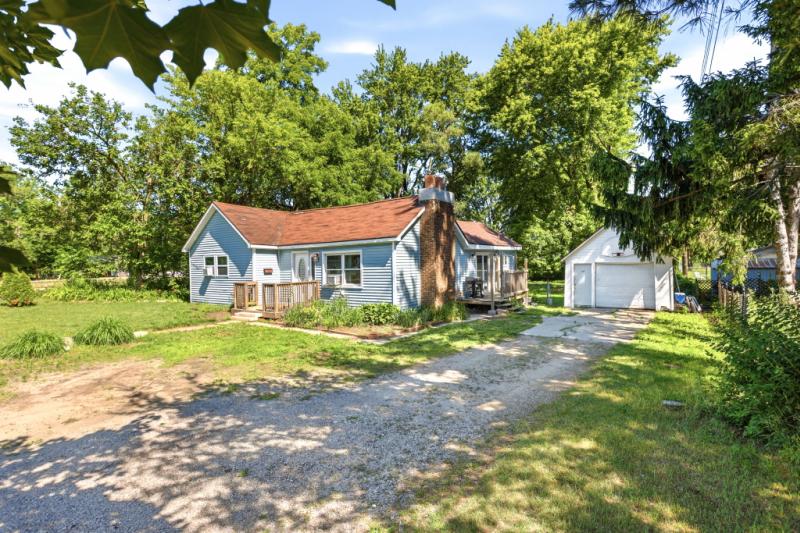 Rental 204373 Main Image